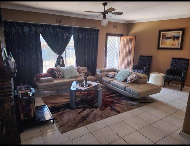 3 BEDROOM HOUSE FOR SALE IN MINDALORE